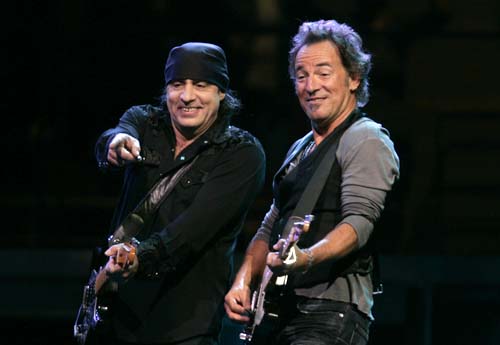 bruce et Steeve have fun !